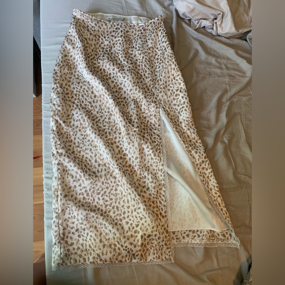 Abercrombie and Fitch Satin midi Skirt